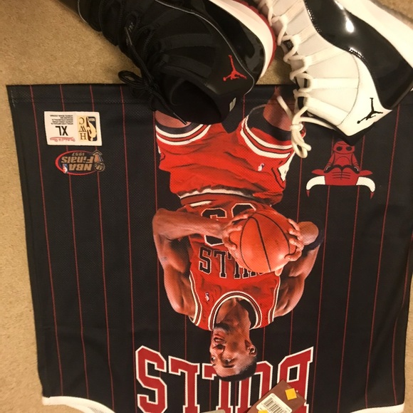 VINTAGE Chicago Bulls Mitchell & Ness Jersey💨🔥 - Picture 3 of 3